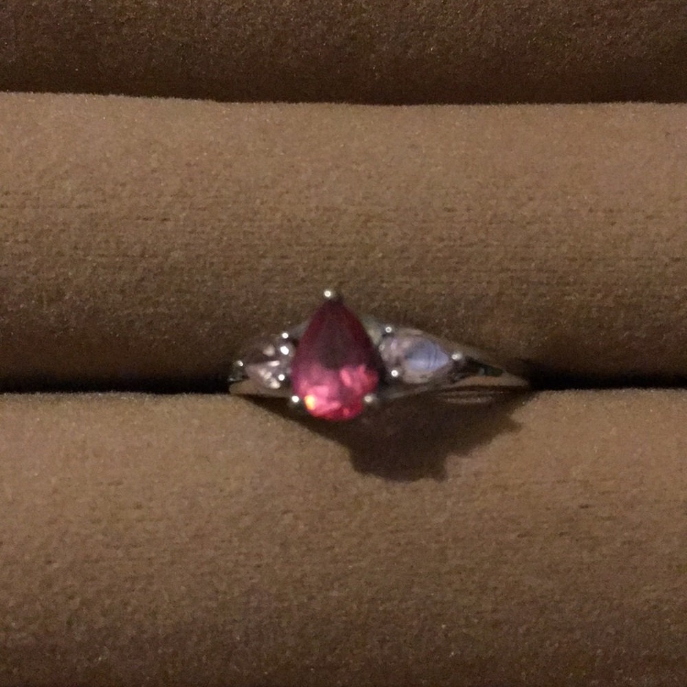Sterling silver pink Safire ring